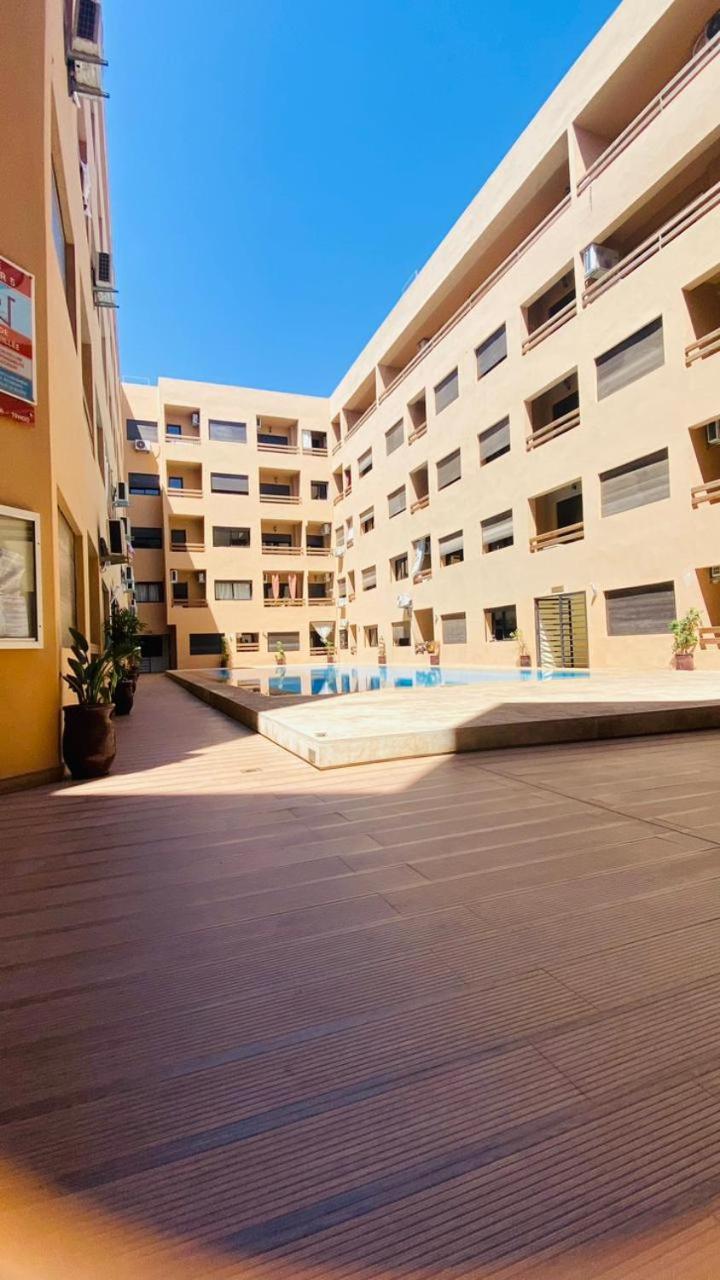 Nour 5 Apartamento *